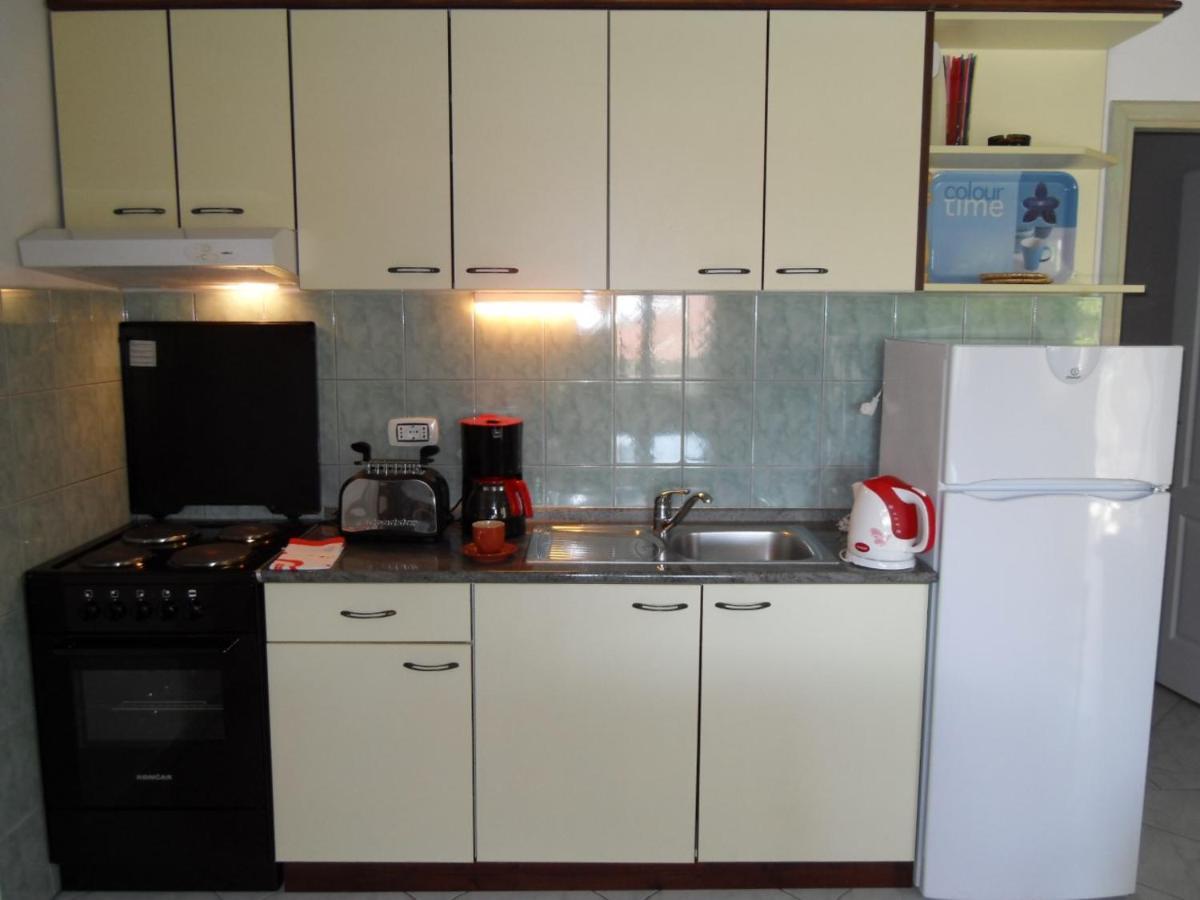 קראליביצה Apartments Maks מראה חיצוני תמונה